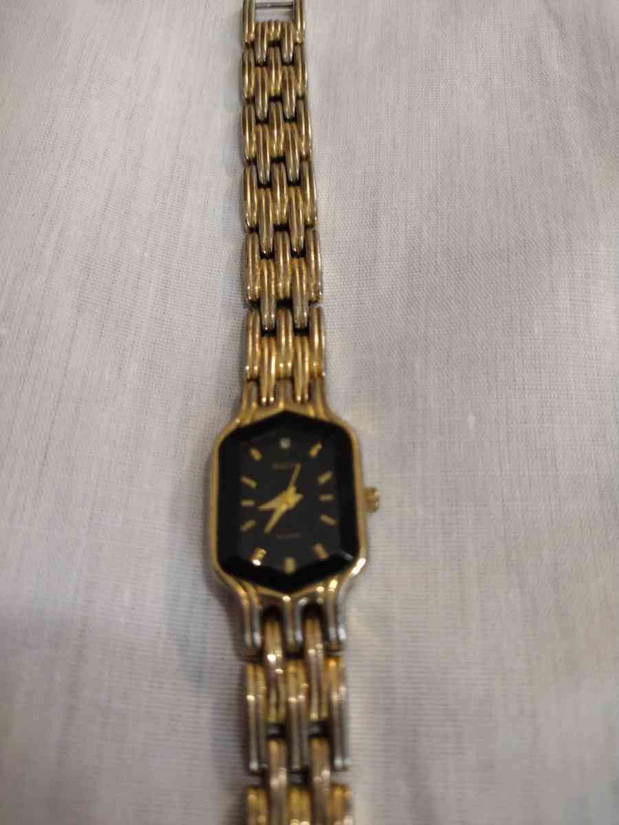 Vintage Womans Elgin Watch