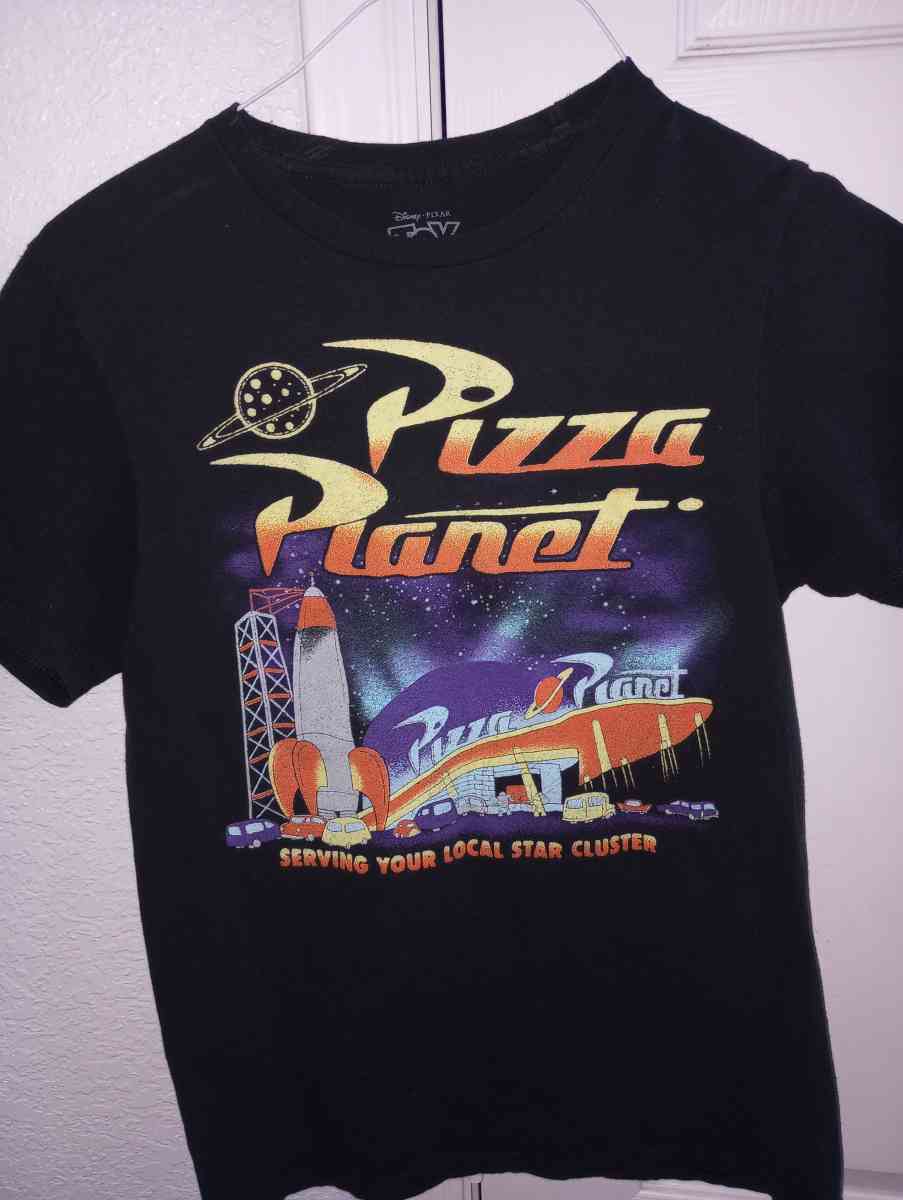Toy Storys Pizza Planet Shirt SMALL