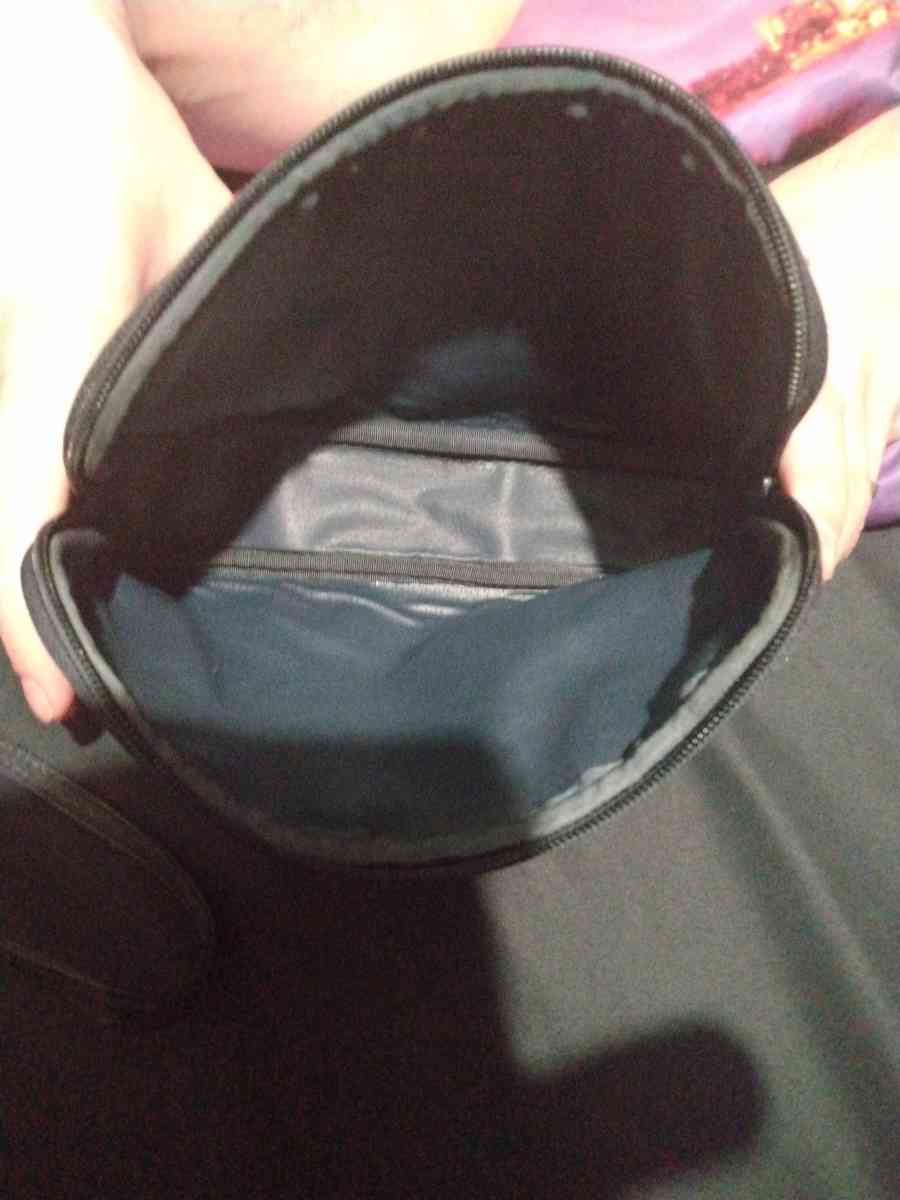 VINTAGE NAVY GUCCI SHOULDER BAG