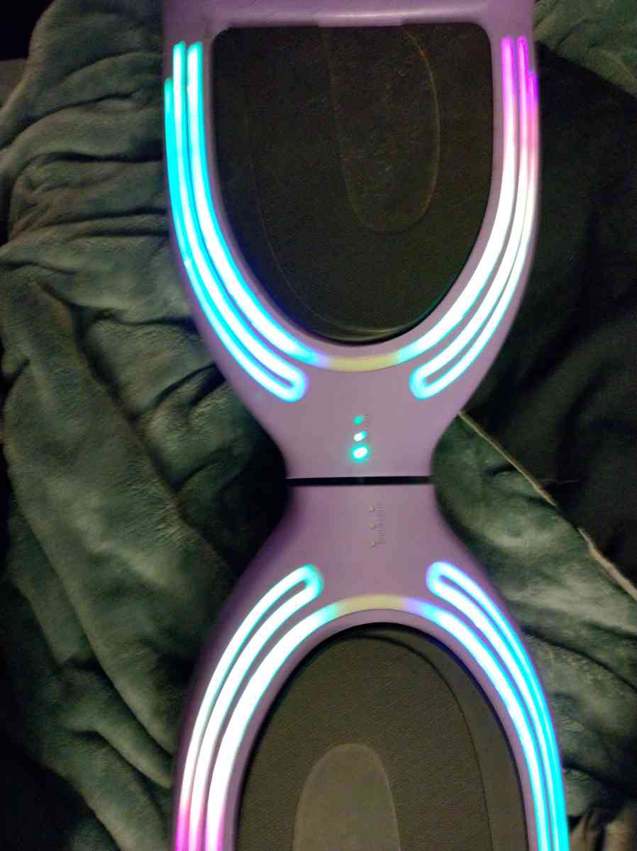 Selling hooverboard amp 3subwoofers straight edgerazor wcase