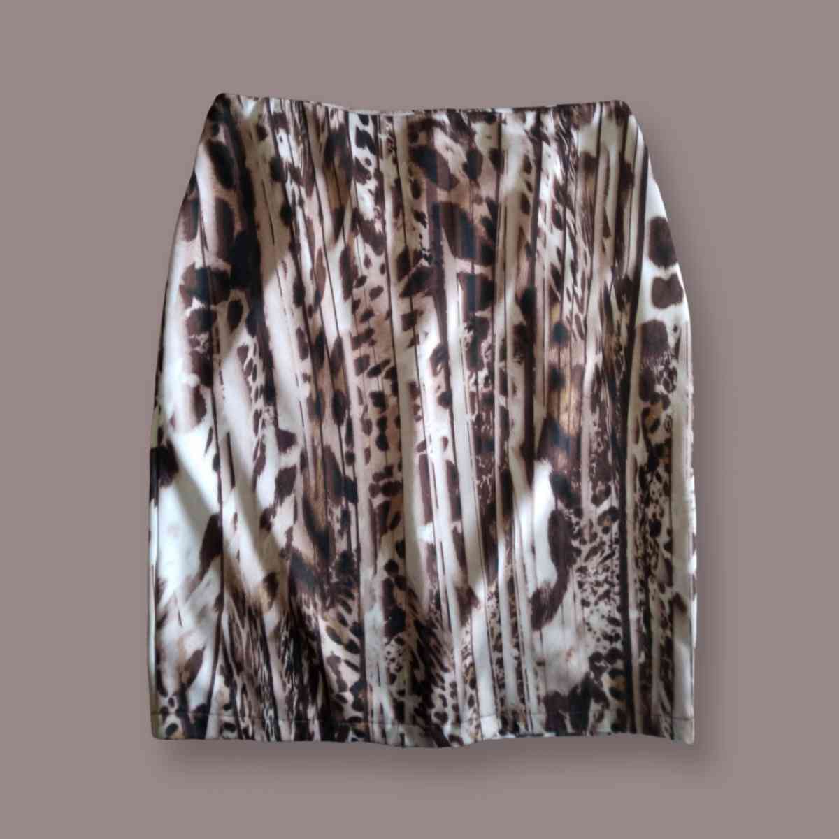 New York and Company skirt size 10 great for a date