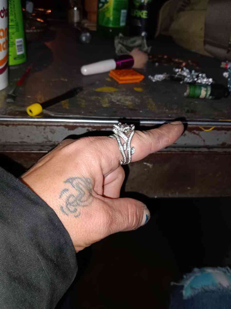 925 Sterling Silver Rose white Sapphire ring set