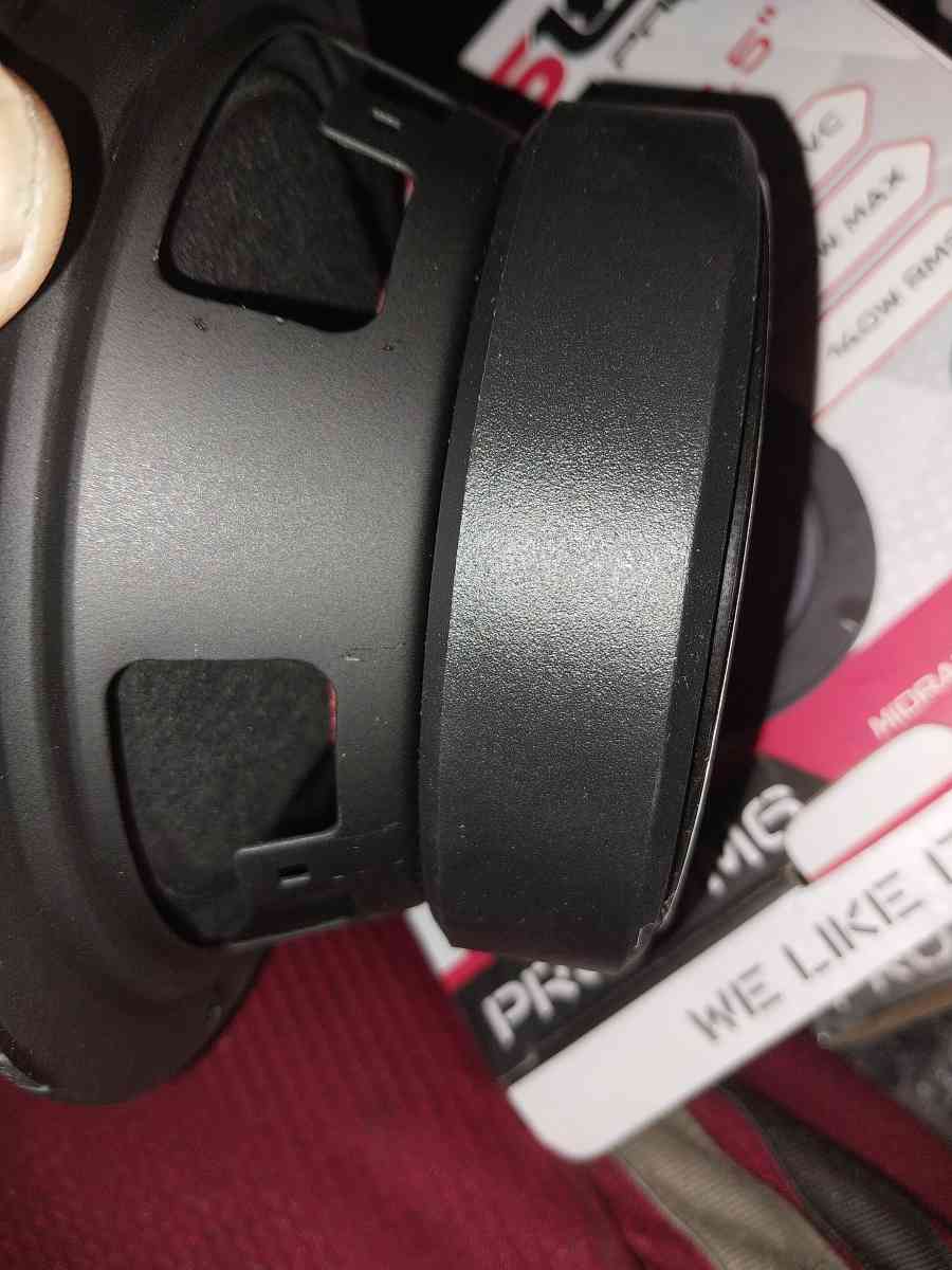 New Pair of DS18 65s