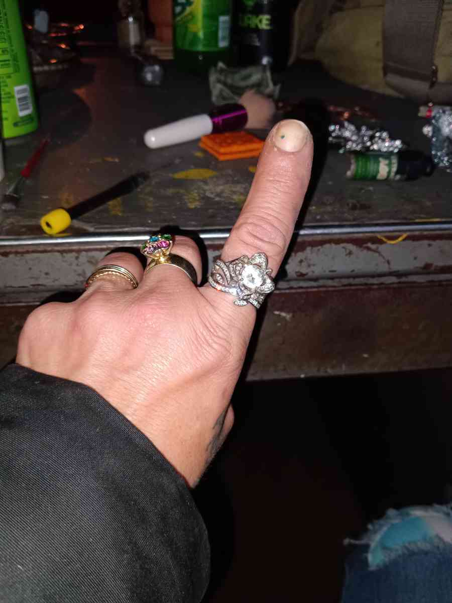 925 Sterling Silver Rose white Sapphire ring set