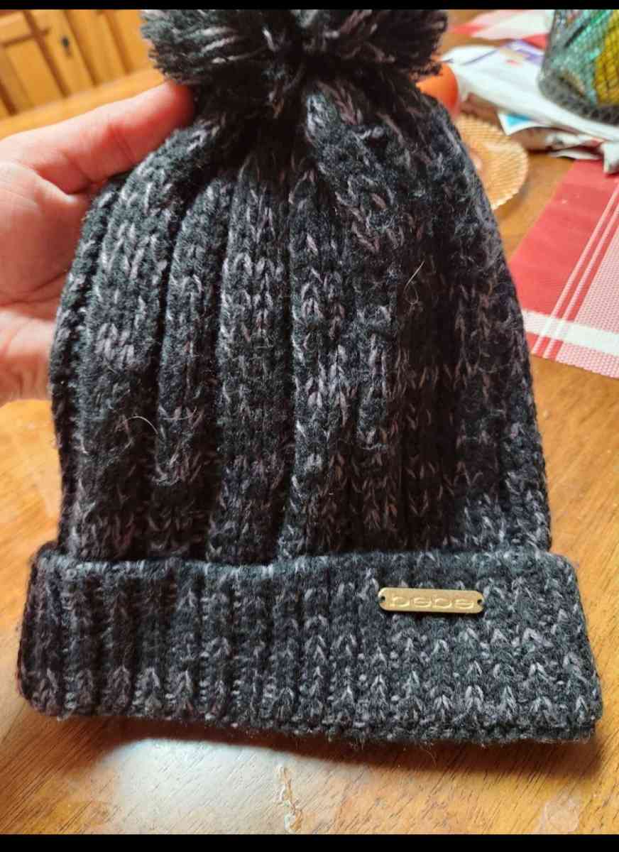 Grey BEBE Scarf and Beanie set