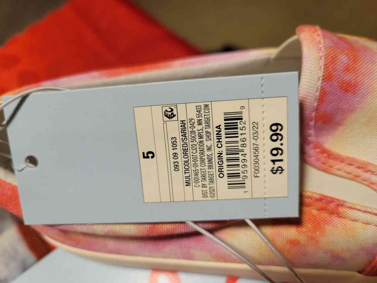 Women or girls shoes