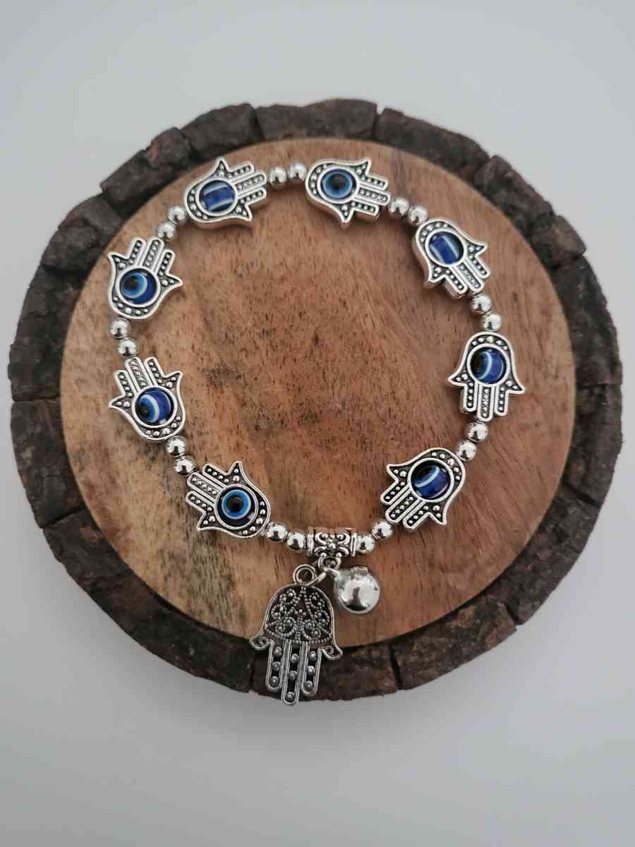 Evil eyes necklace  bracelet  and key ring