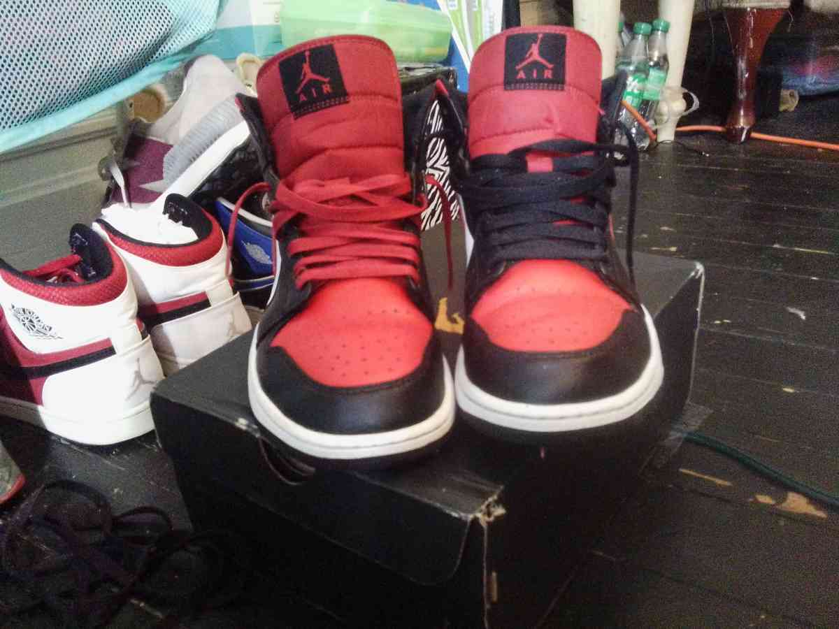 Jordan 1s in great shape and please dont waste OUR time
