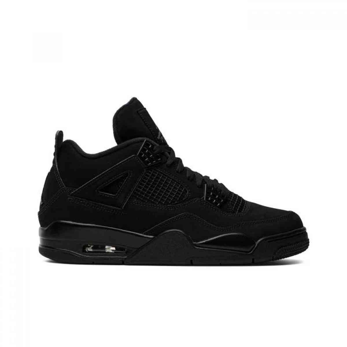 Black cat 4s