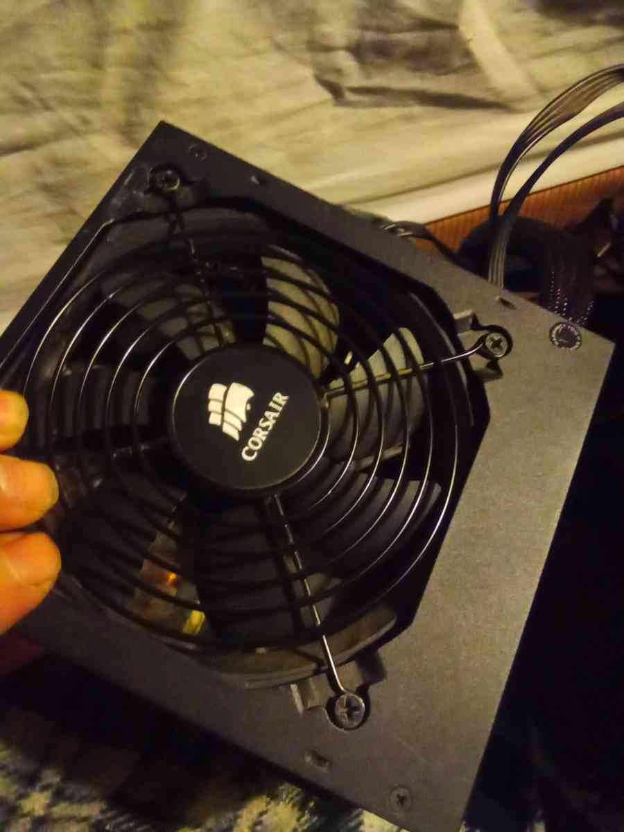 CORSAIR COMPUTER POWER SUPPLYS CS750M SERIES