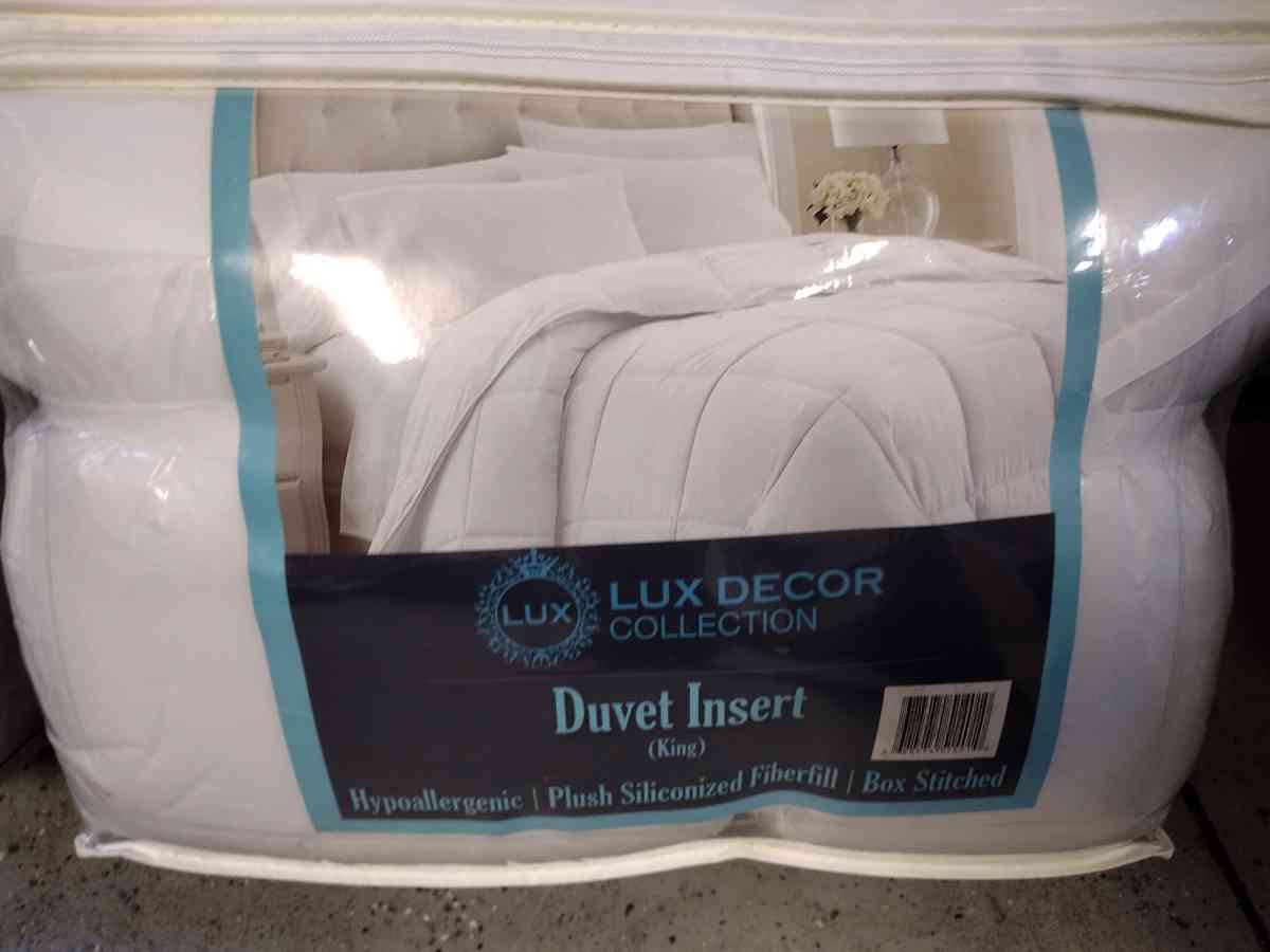 BRAND NEW KING MATTRESS BUNDLE