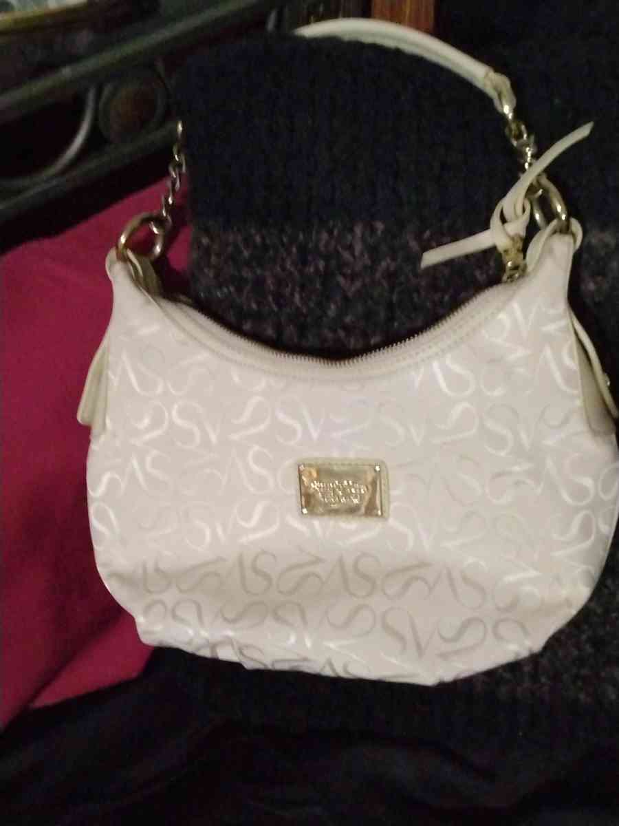 SIMPLY VERA VERA WANG WHITE CANVAS HANDBAG
