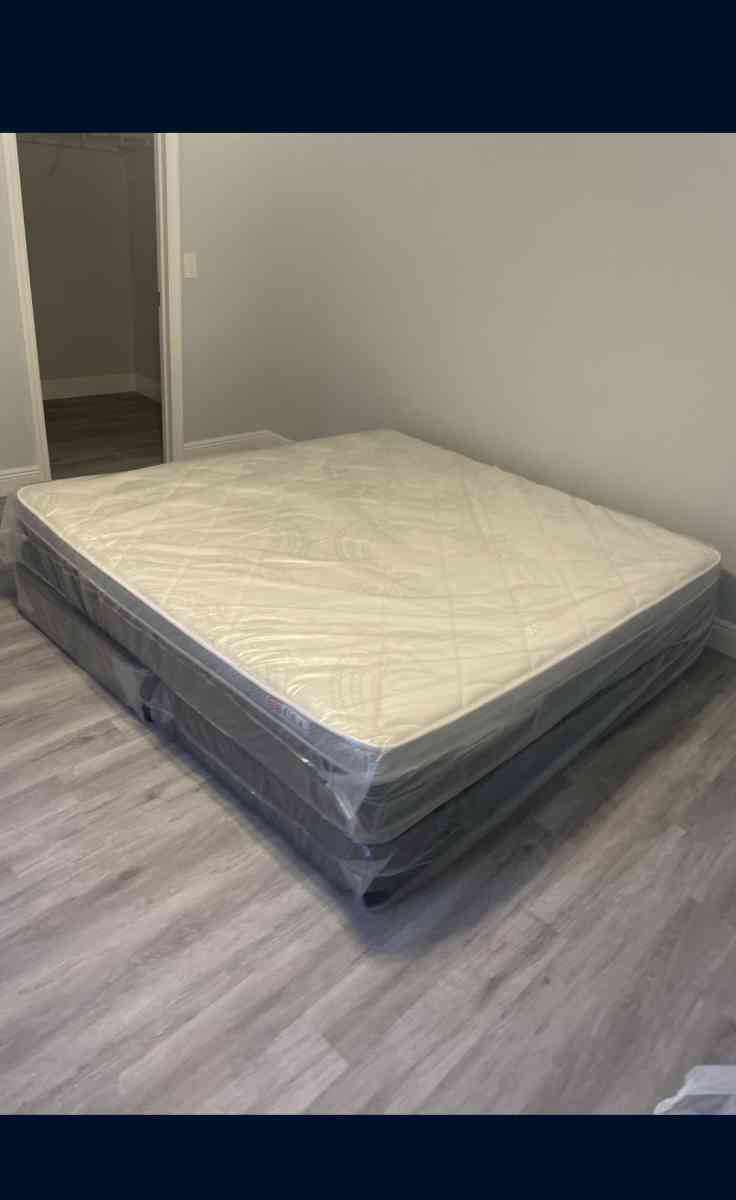 King Size Mattress Brand New 2pc Box Spring Colchones King S