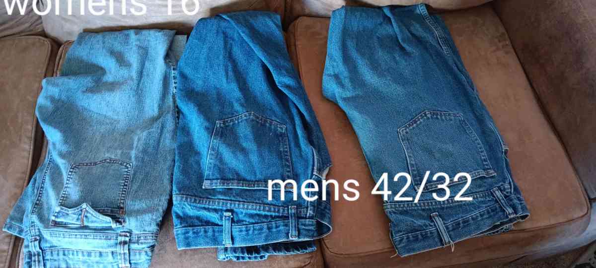 womens shorts and one pair of womens pants and two mens