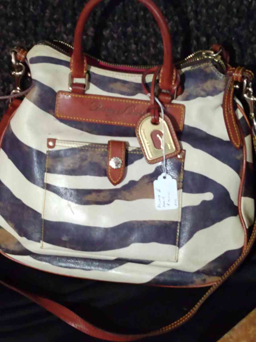 DOONEY AND BOURKE ZEBRA PRINT HANDBAG WITH SHOULDER STRAP