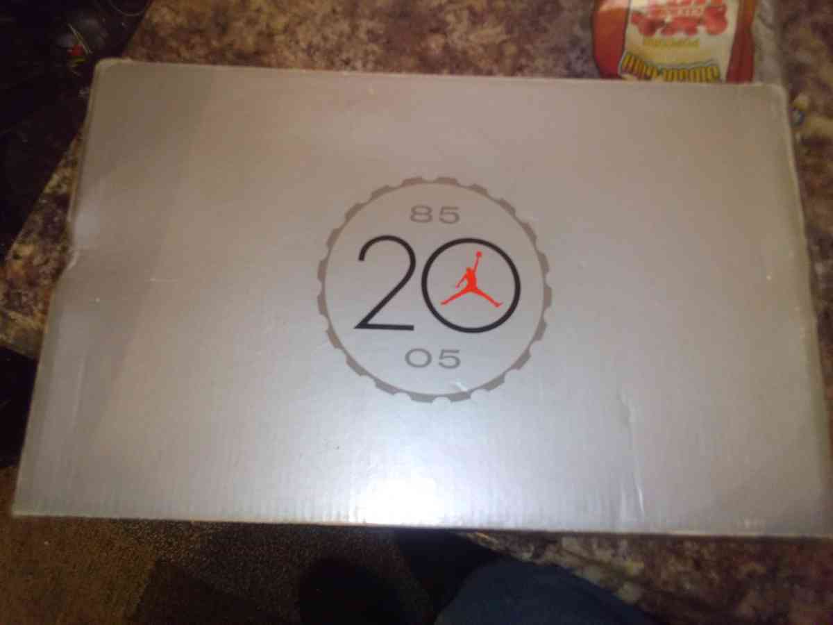 Air Jordans shoes size 6