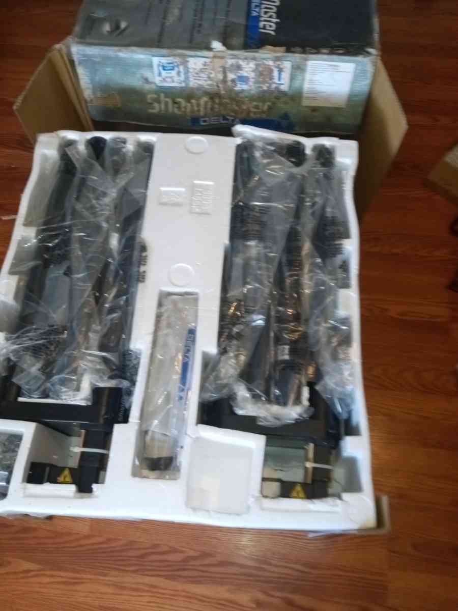 ShopMaster 10in sliding miter saw and stand