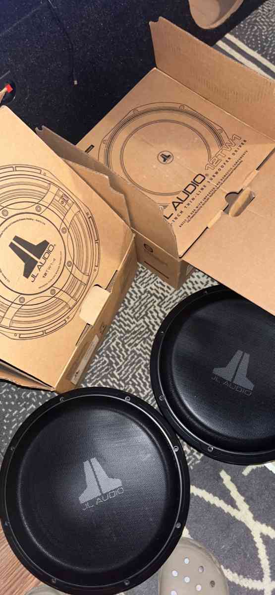 2 Jl audio 12s