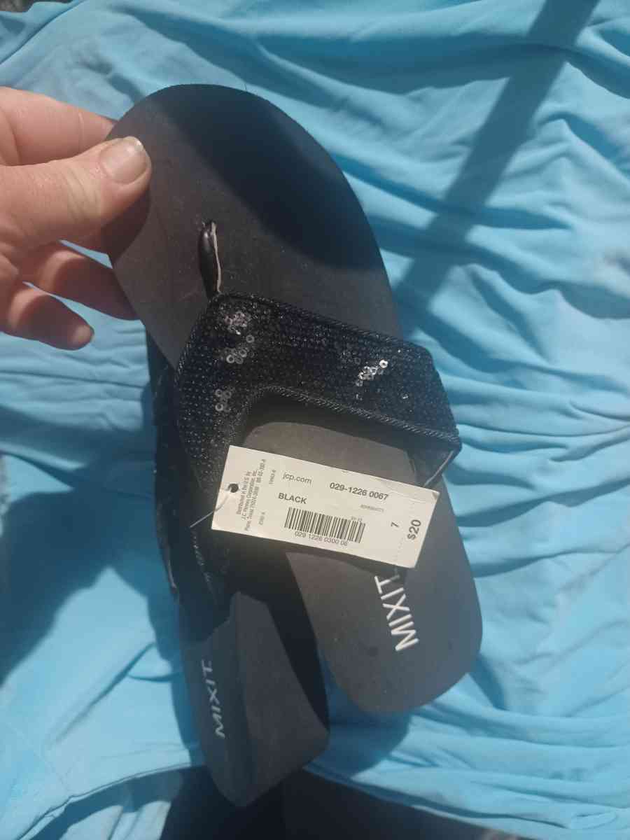 Black Flip Flops