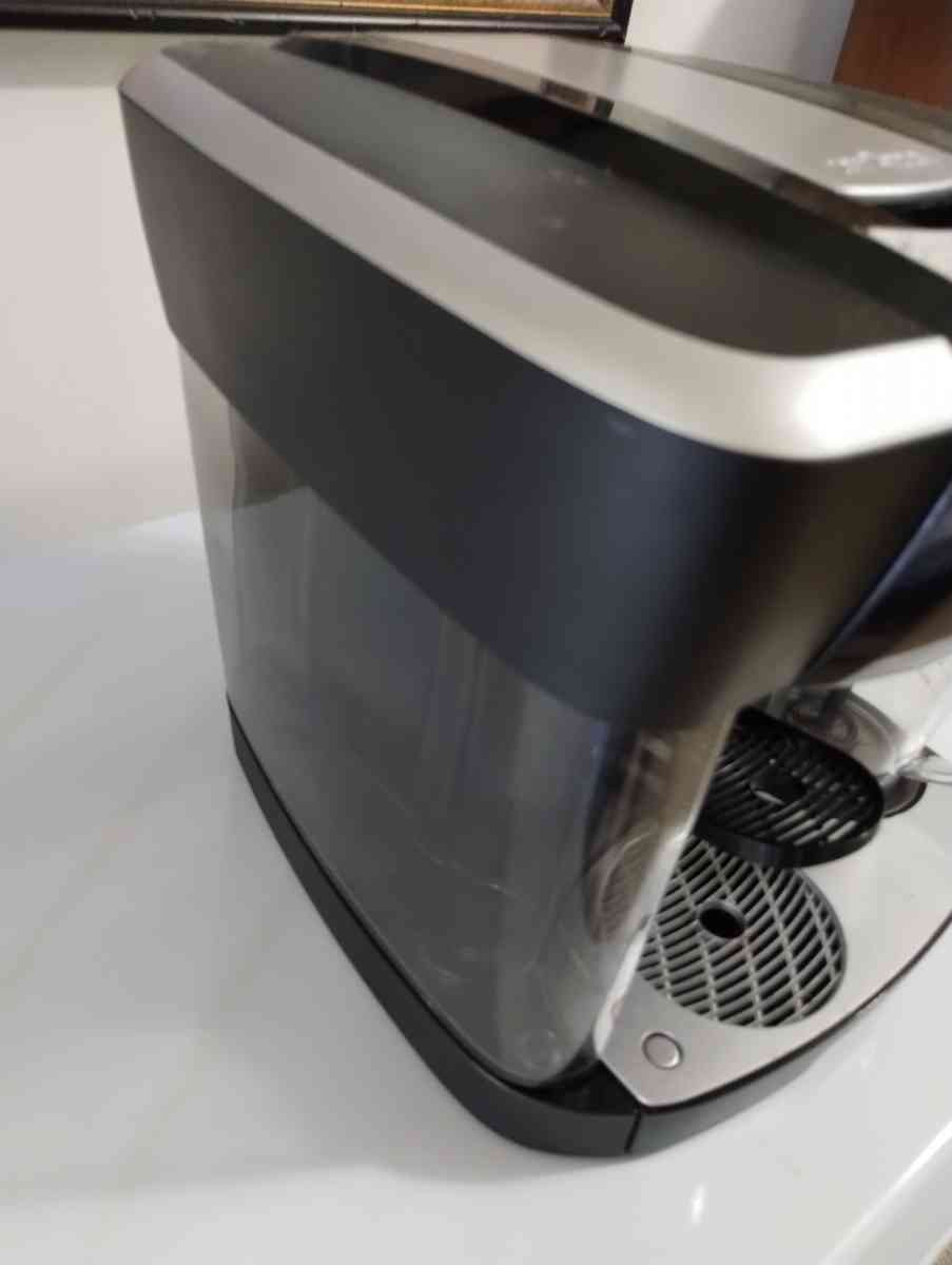 Keurig Lavazza Rivo Cappuccino Espresso machine