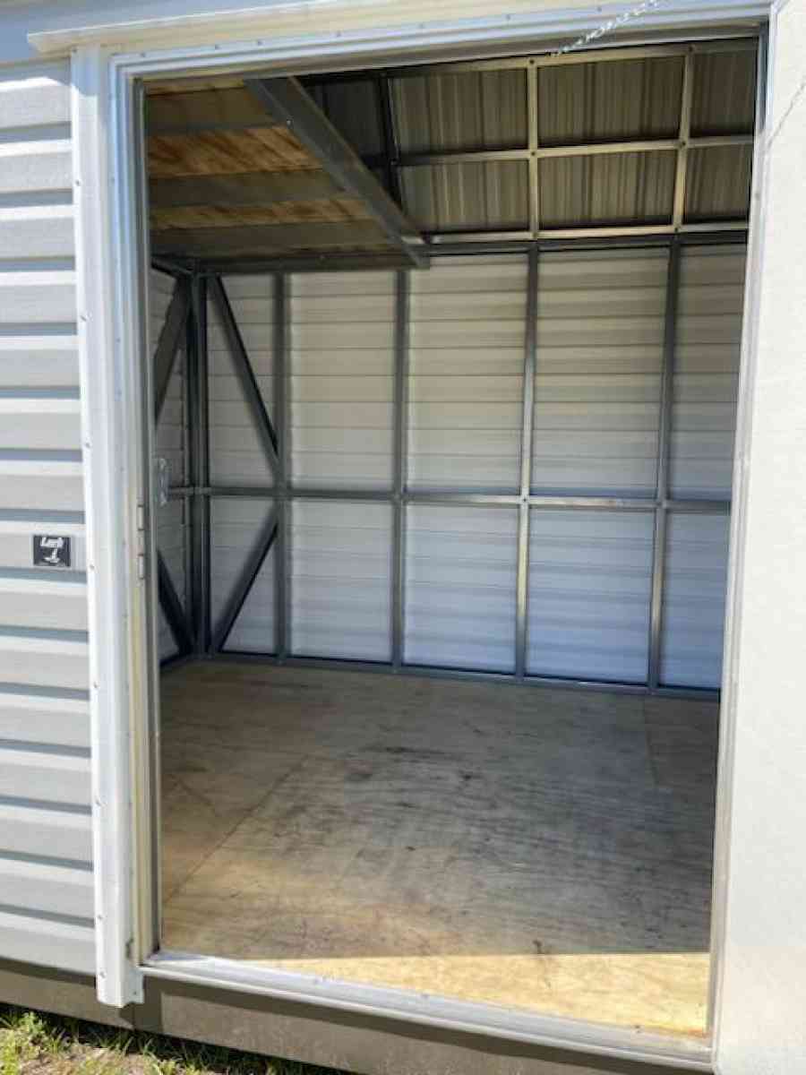 Used 8x12 Lark Shed