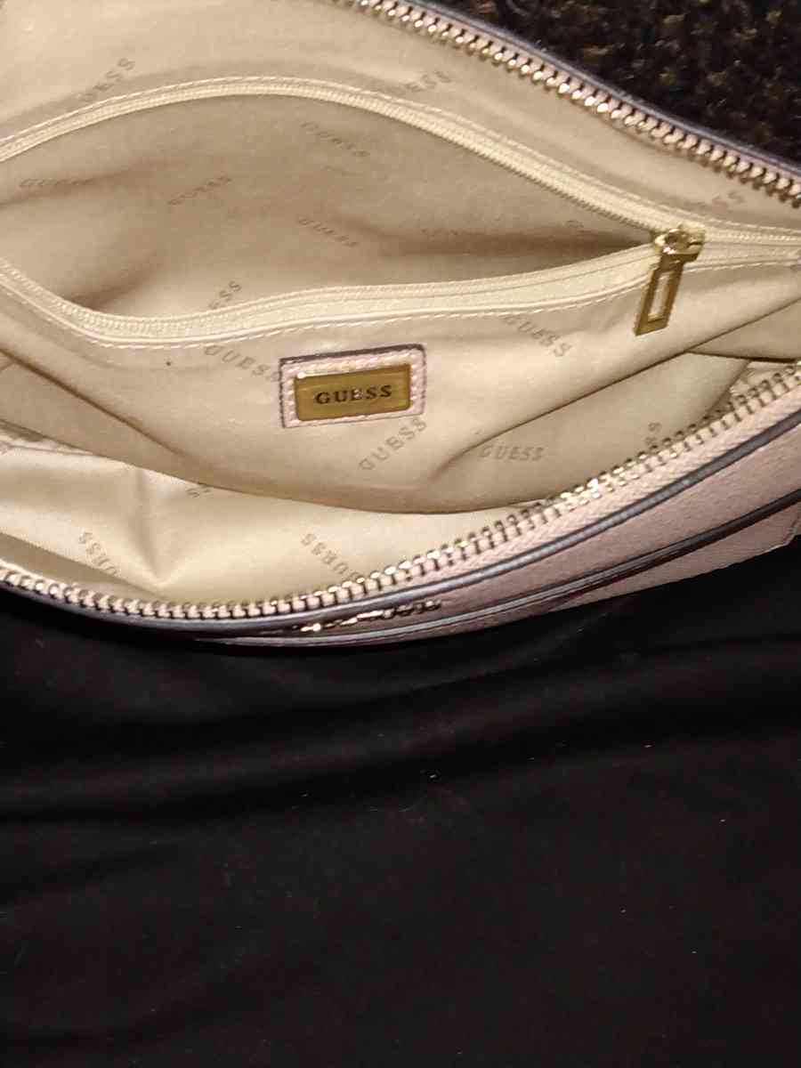 G BY GUESS BEIGE HANDBAG AND G BY GUESS WALLETS