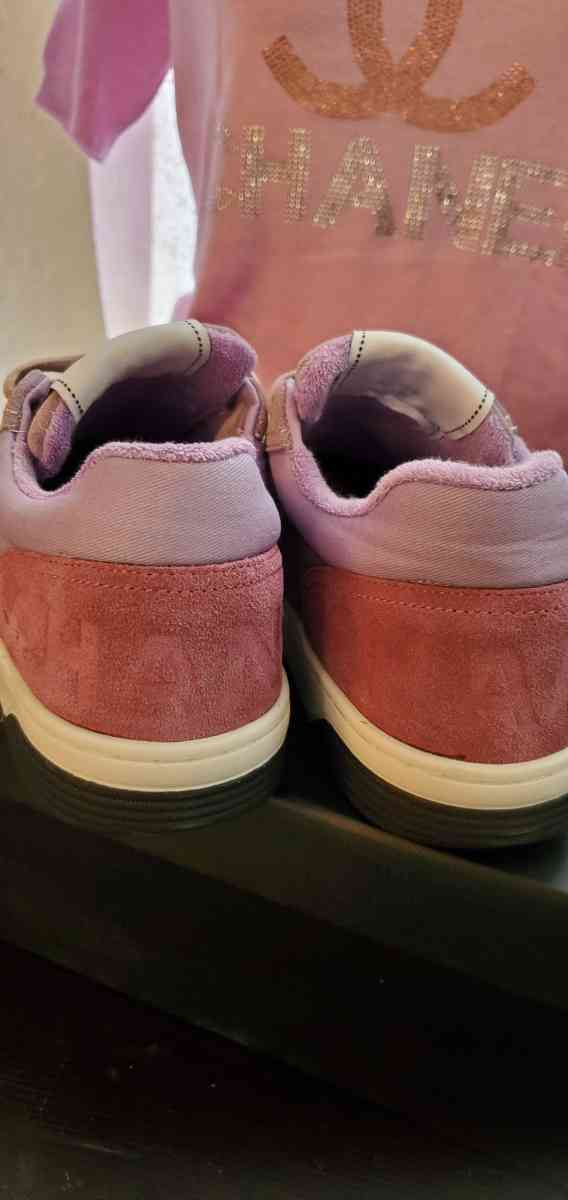 Lavander shoes size 7