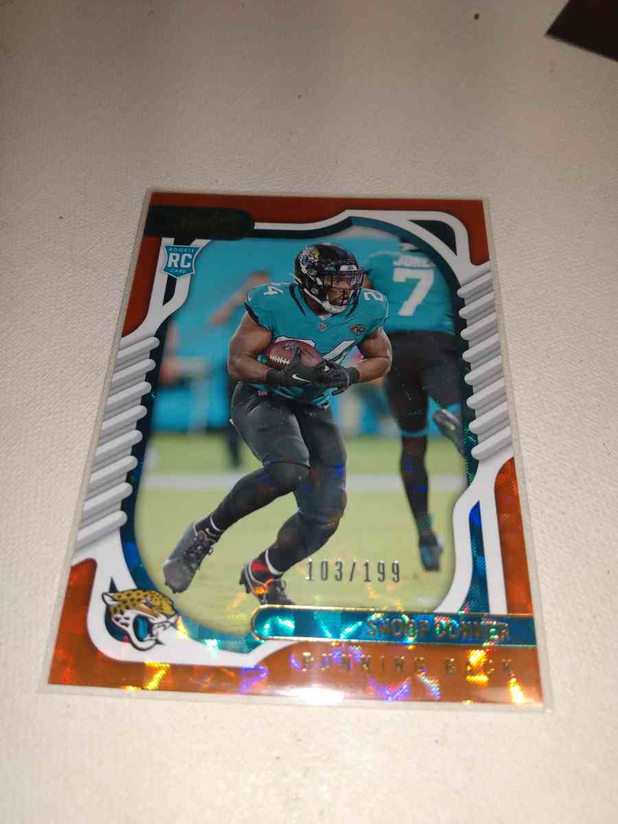panini 2021 rookie card Snoop Connor refractor orange border