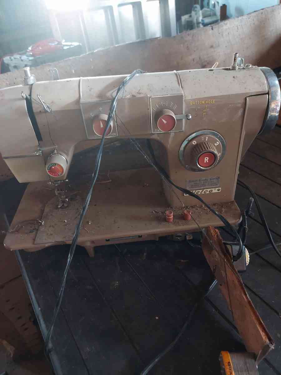 Delco sewing g machine