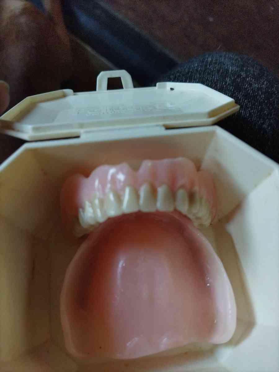 dentures