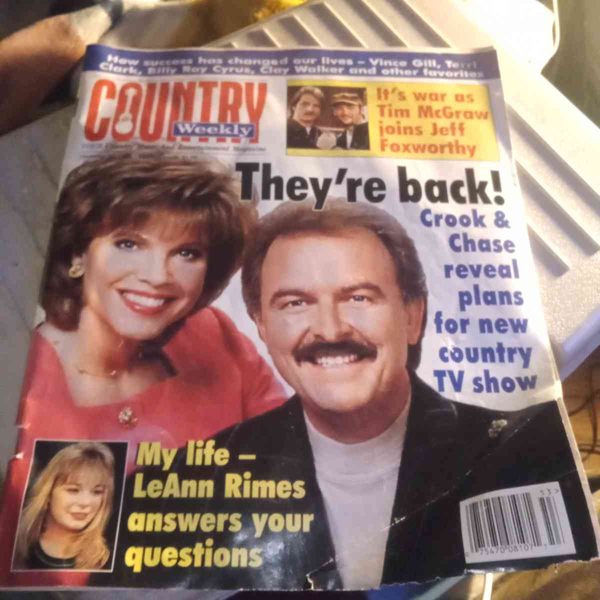 Crook and Chase country weekly and Dolly April 4 2016