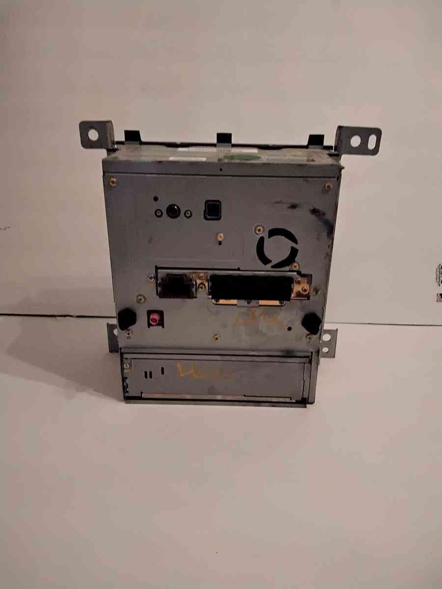 CADILLAC STS 2005 NAVIGATION SYSTEM