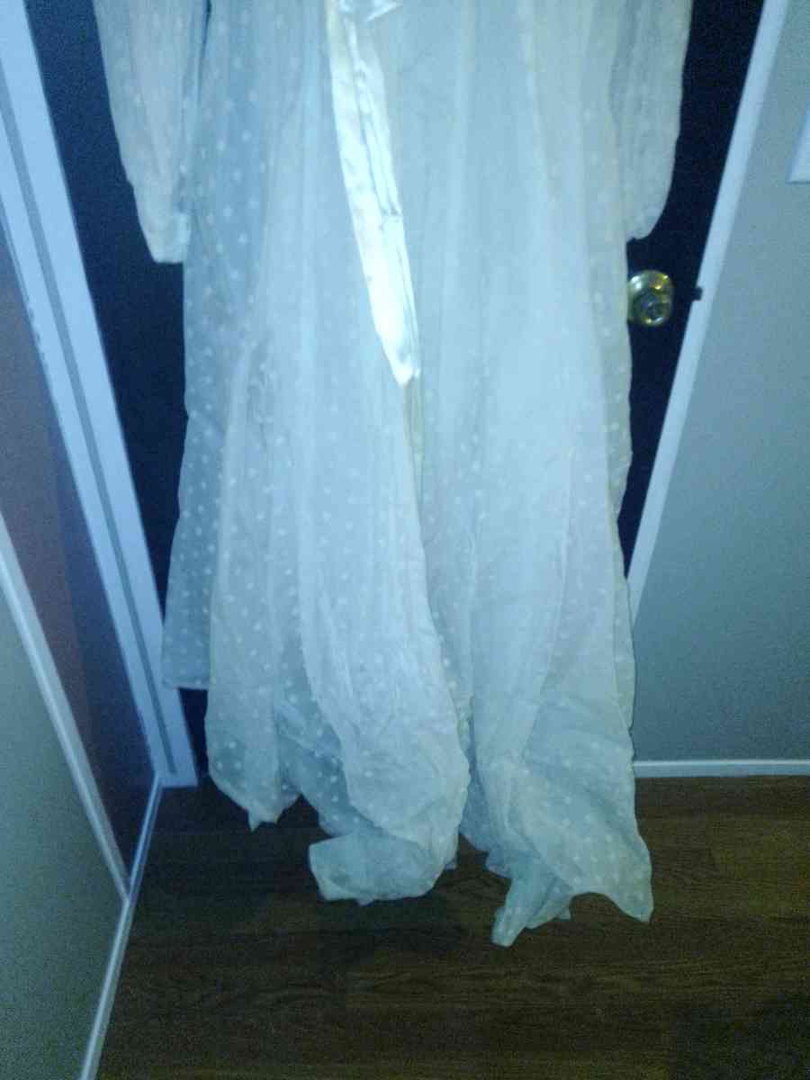 Vintage Wedding Gown