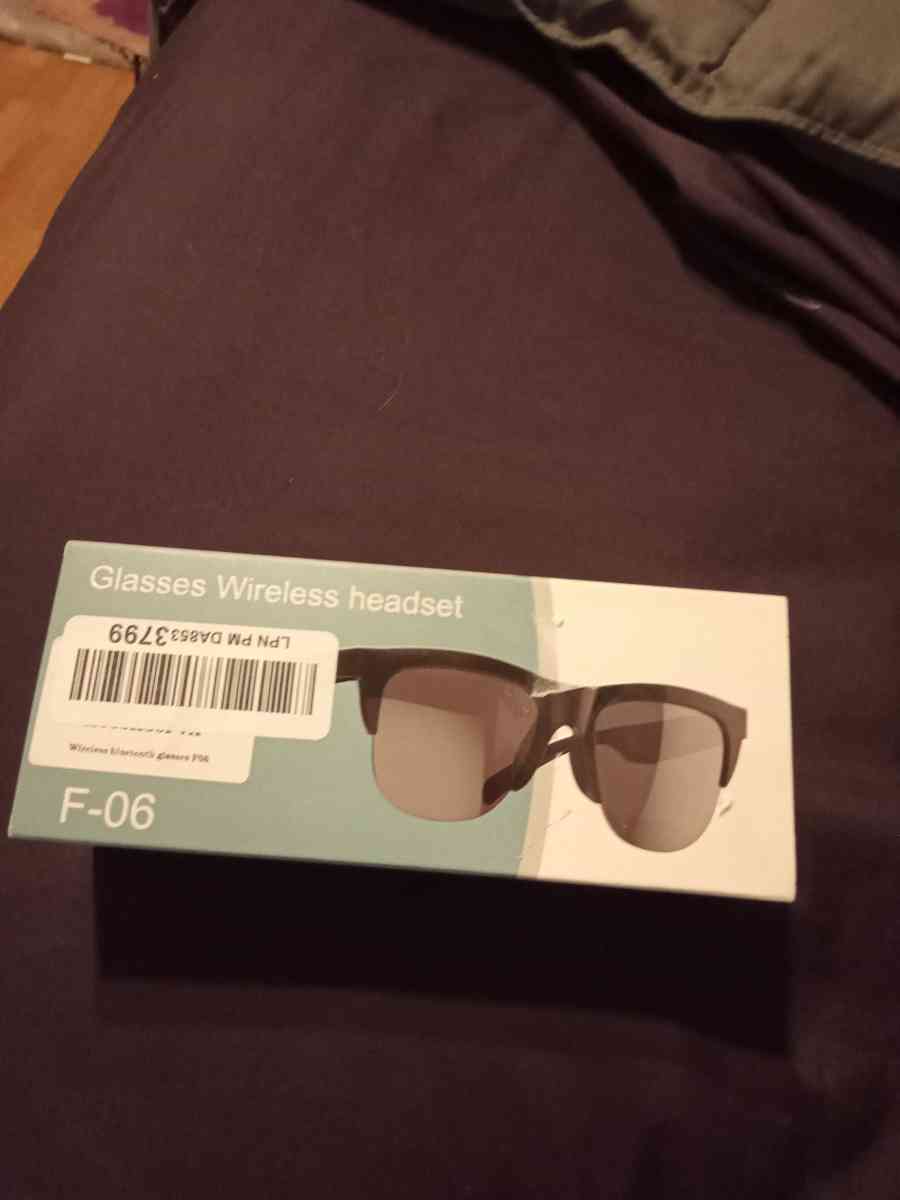 Bluetooth sunglasses
