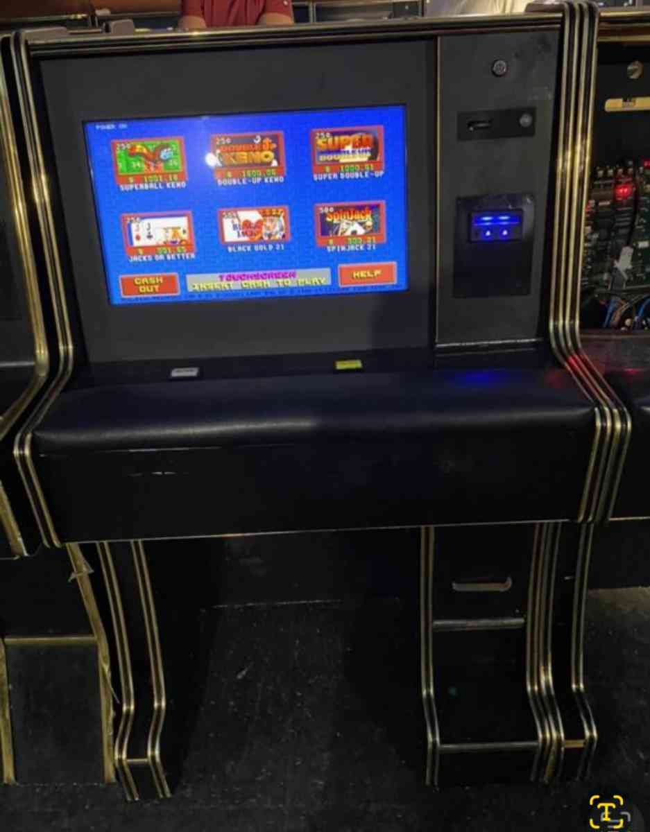 Life of Luxory and KENO POG Casino Machin