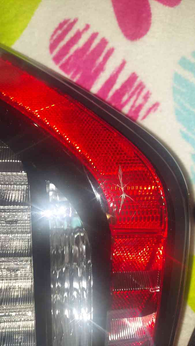 use parts taillight light right side