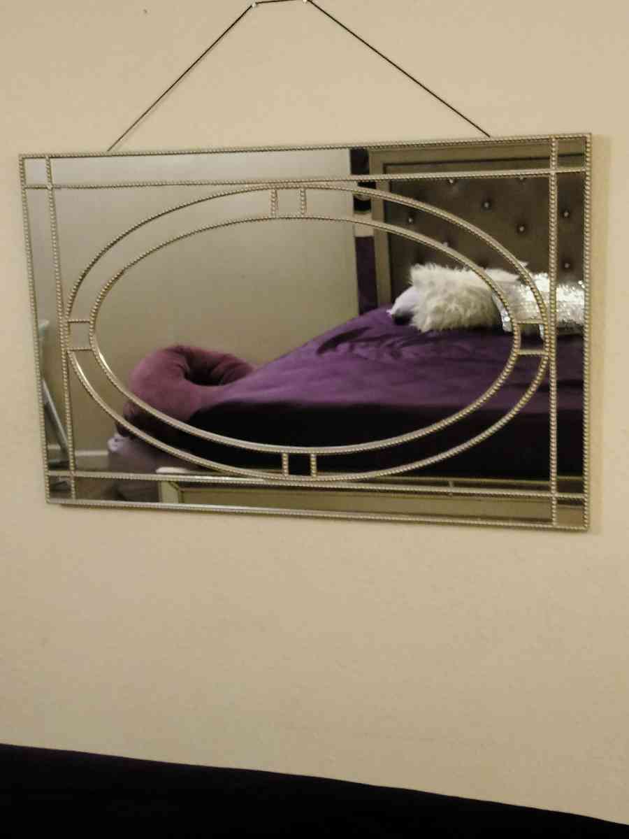 bed set with pictures