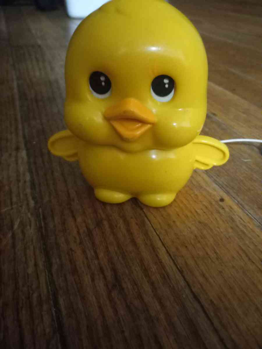 vintage tweety pull cord eyes and wings move
