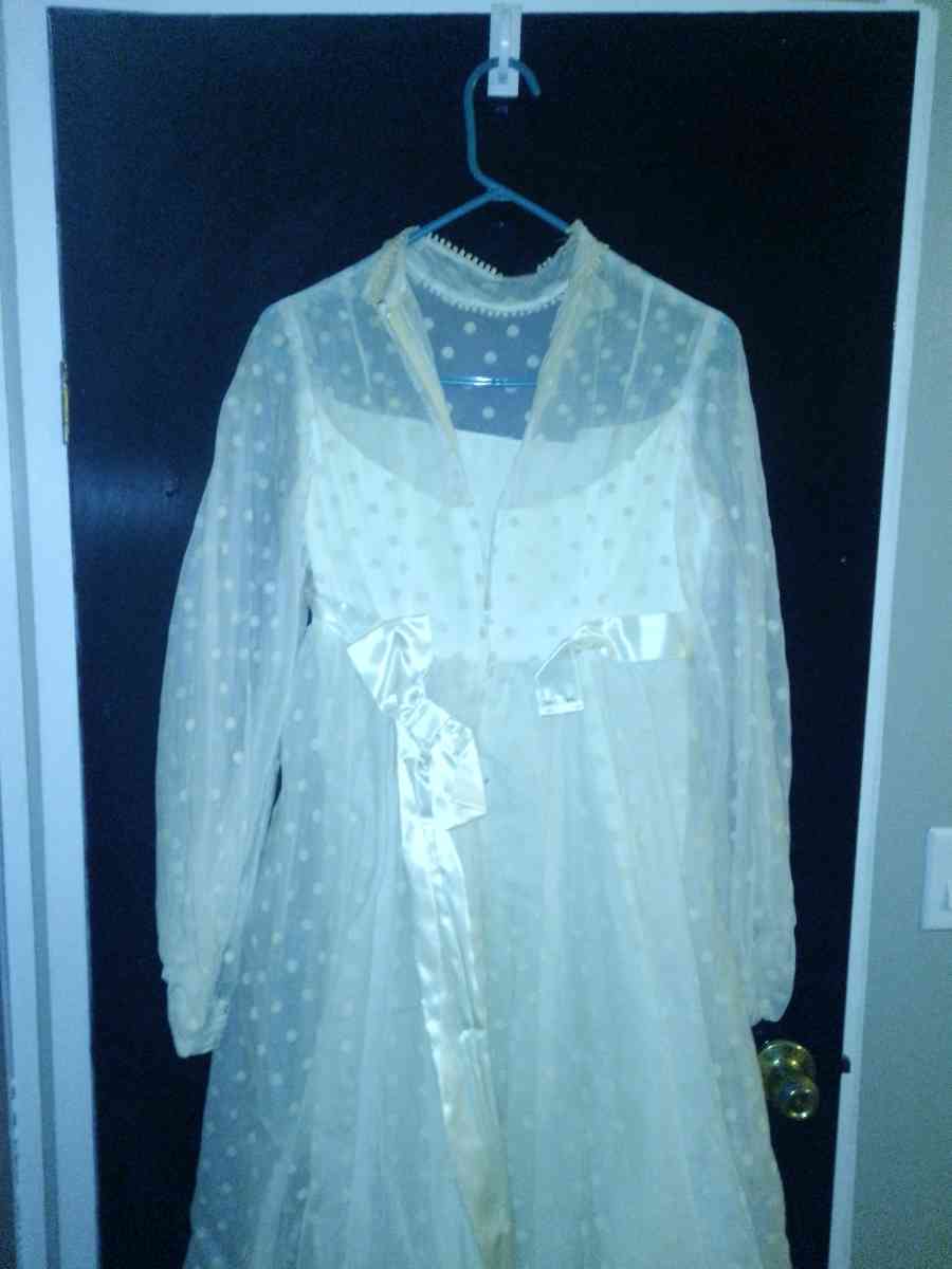 Vintage Wedding Gown