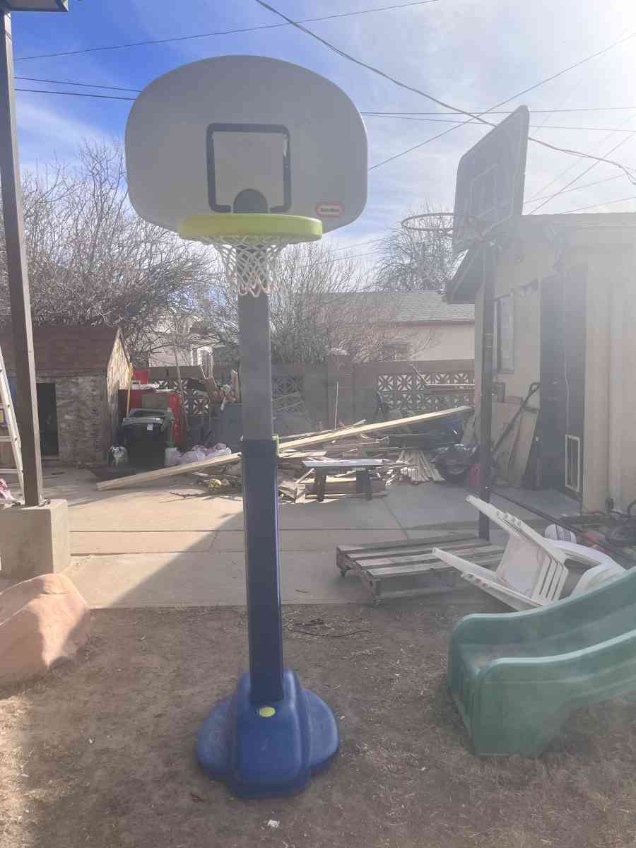 little tikes toddler basketball hoop