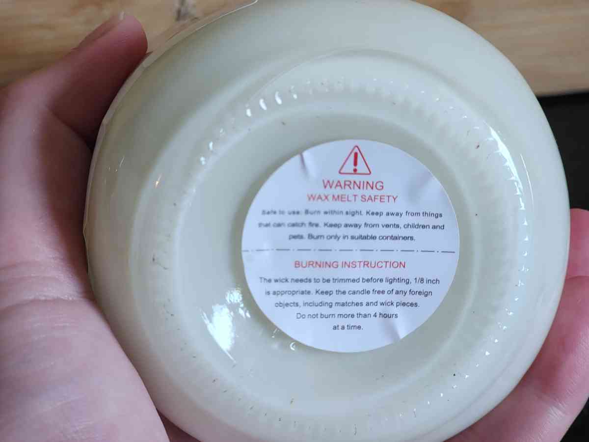 Handmade 16 oz mason jar candle