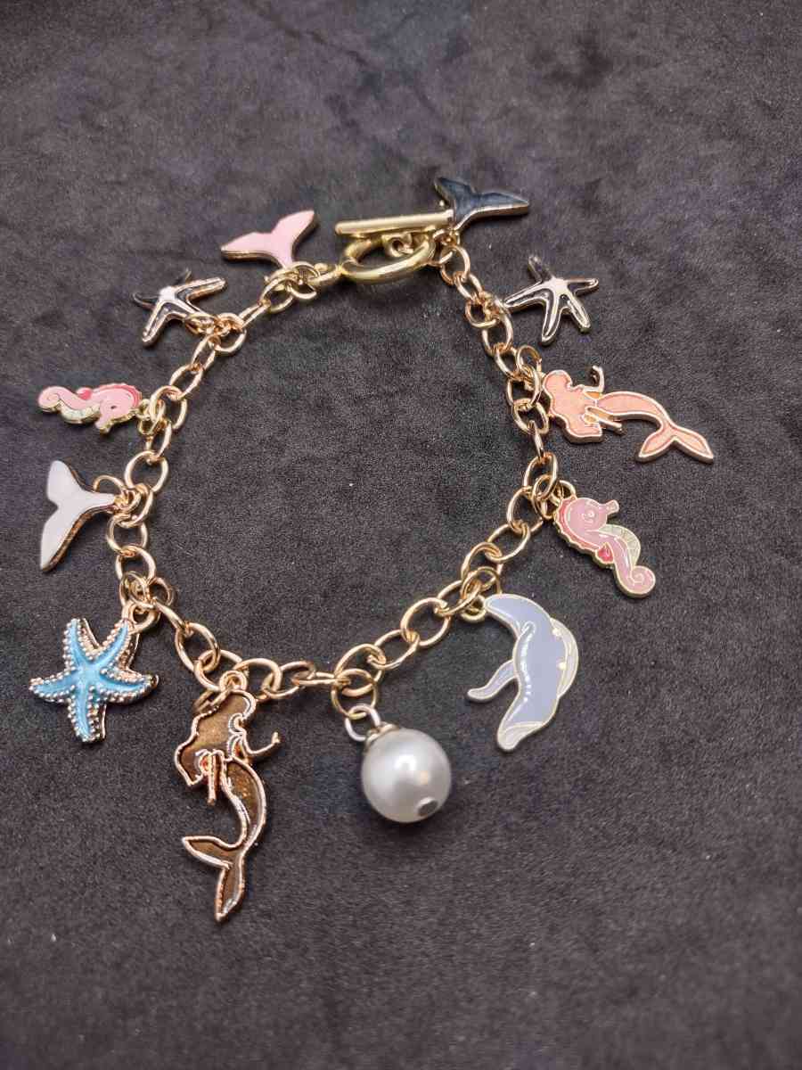 beach ready charm bracelet
