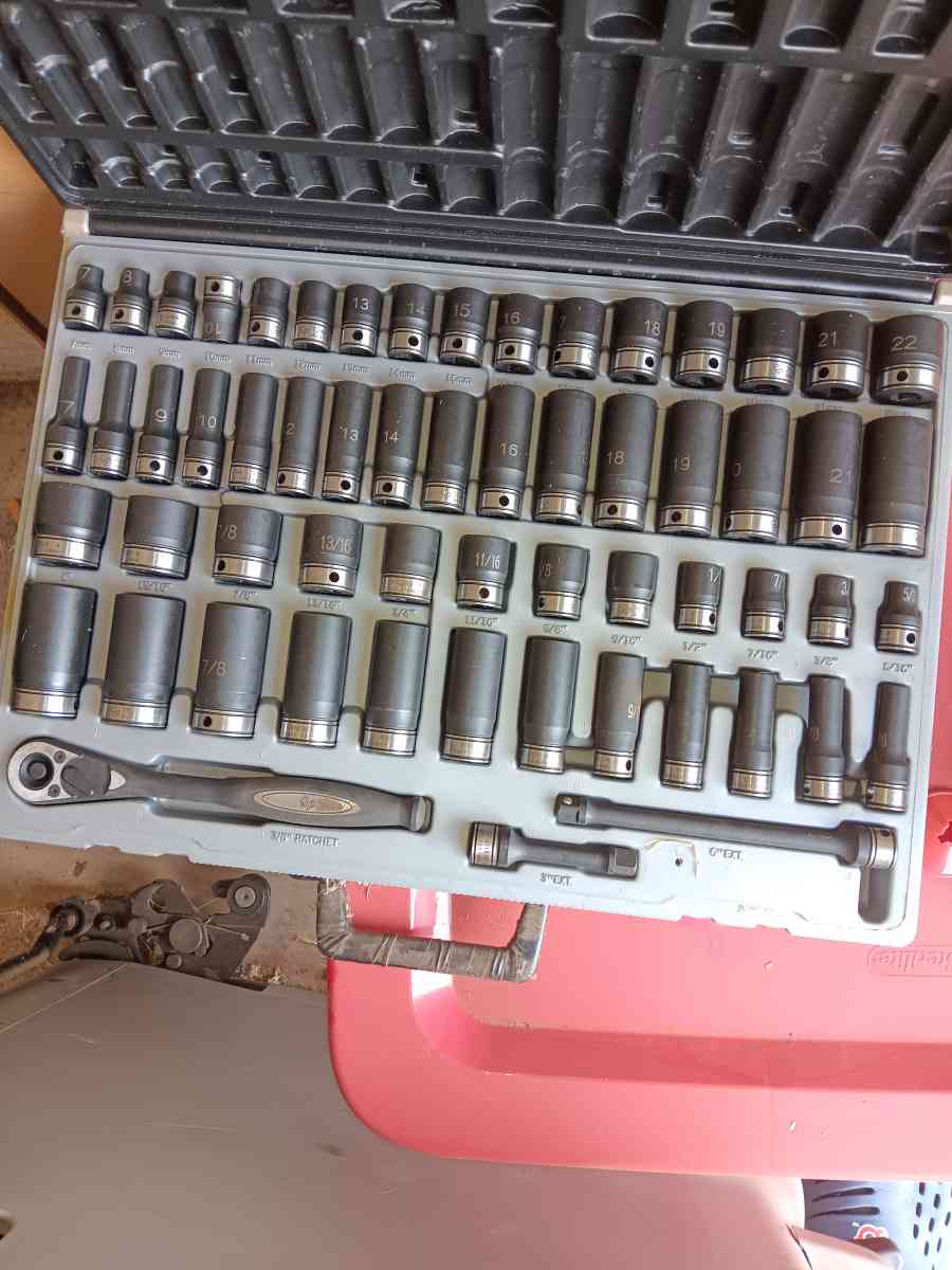 air tools sanders socket sets ect