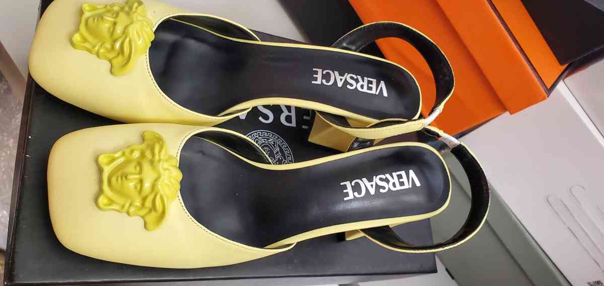 yellow green Versace