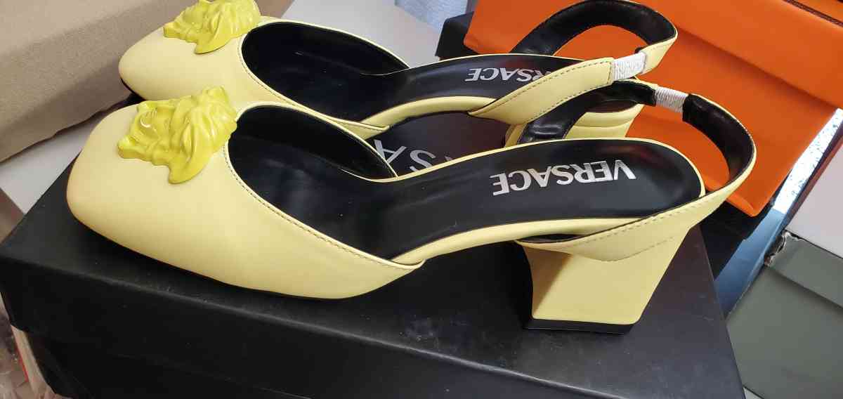 yellow green Versace