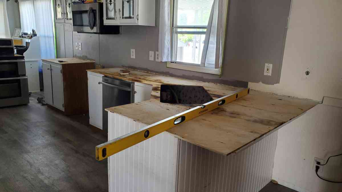 kitchen refinishing with epoxy resin