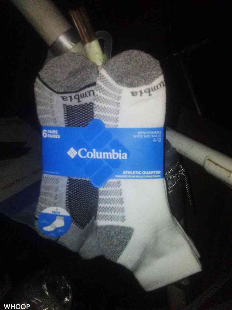 6 Pair of Columbia socks size 6 to 12