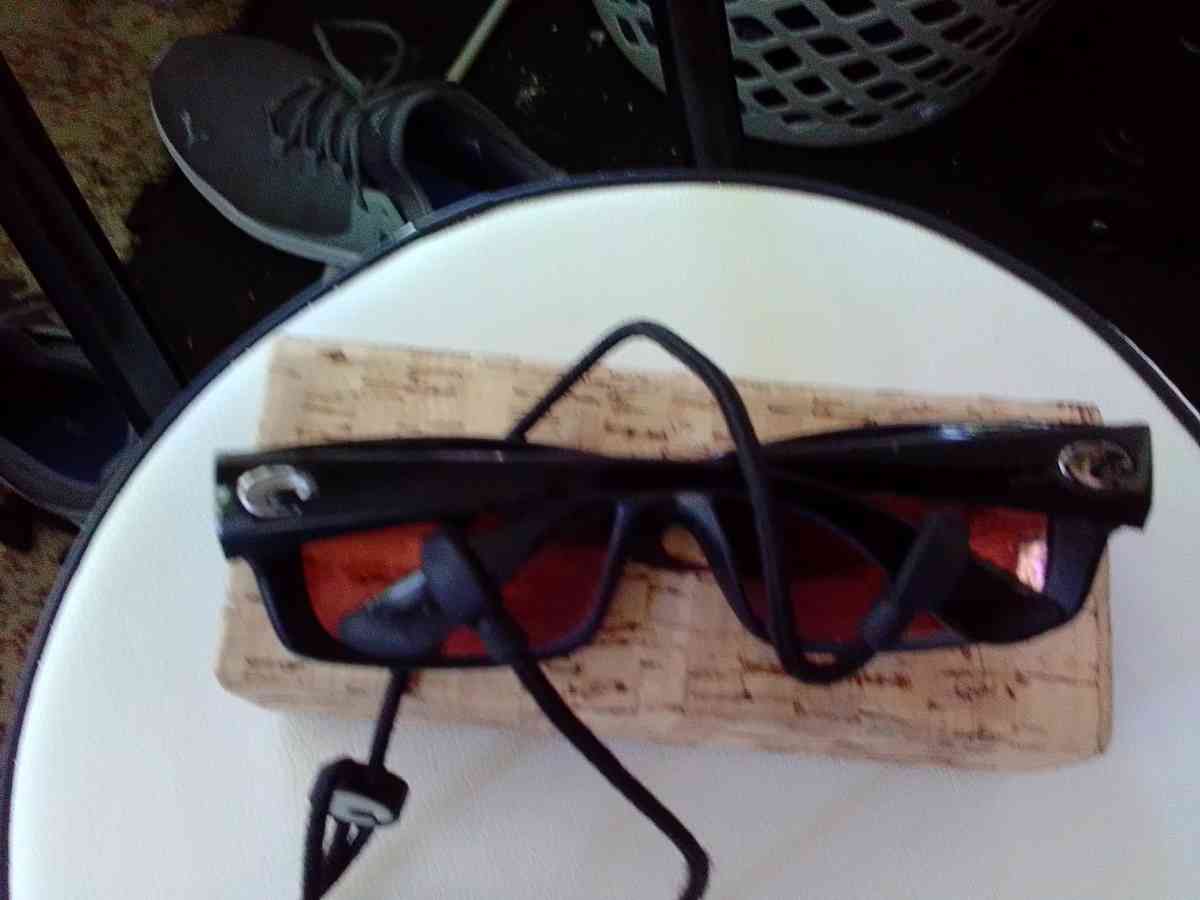 Costa glasses with bag  box and safety attatchment