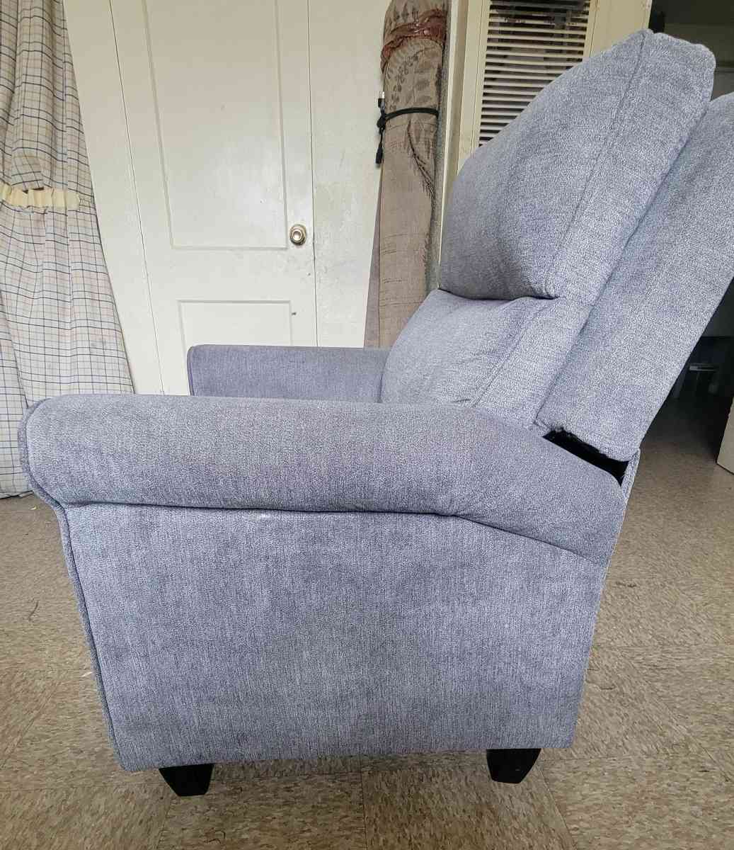 Recliner chair