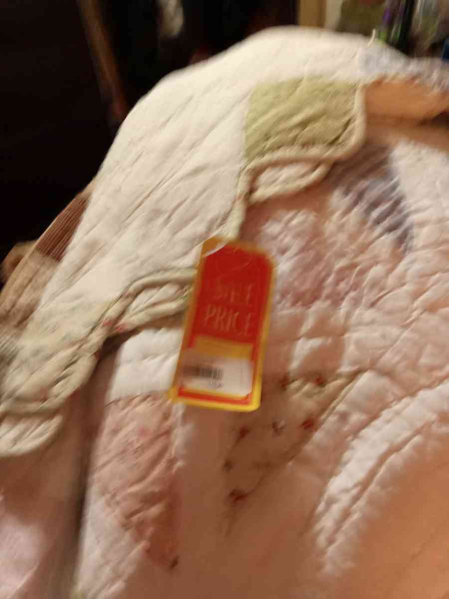 handmade Dolly parton quilts brandnew